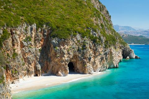 Fall in love with the sleeping beauty of romantic destinations – Albania