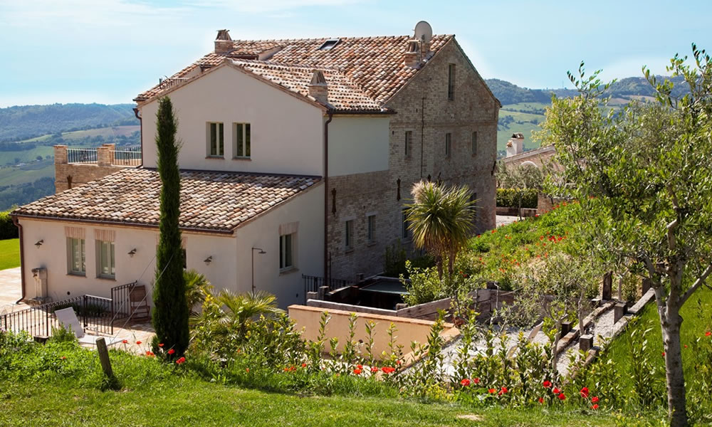 Italian estate agents are feeling increasingly cheerful so is now the time to buy that dream casa?