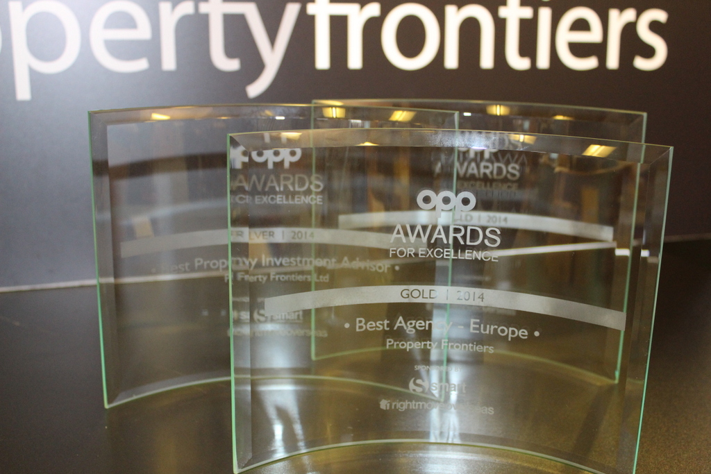Property Frontiers does it again winning not 1 but 3 awards at glamorous OPP event