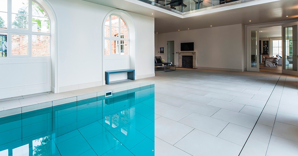 Moveable floors open up a new world in swimming pool design