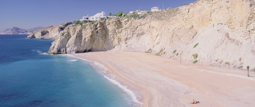Villajoyosa retains its five Blue Flags to remain a firm Costa Blanca favourite